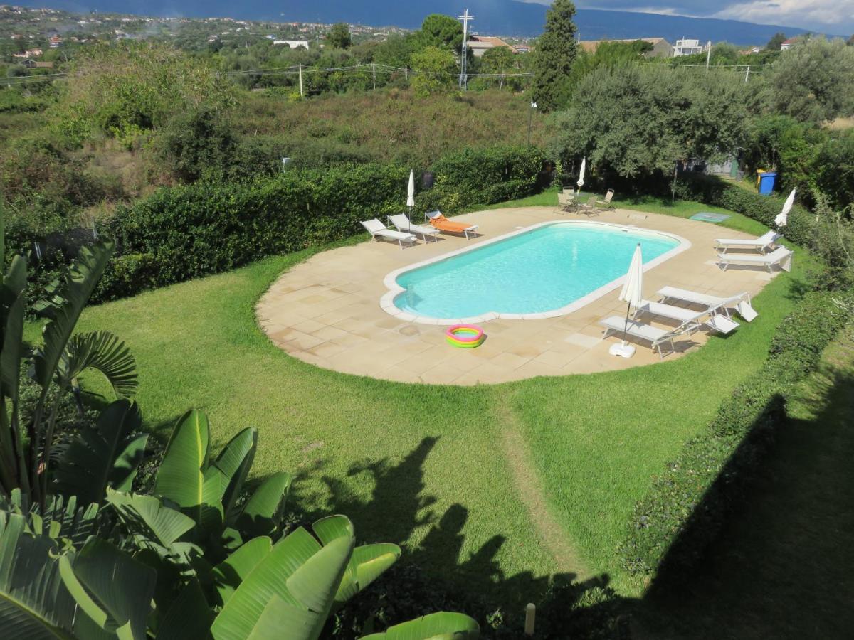 Case Vacanze Residence Trinacria Ачиреале Экстерьер фото