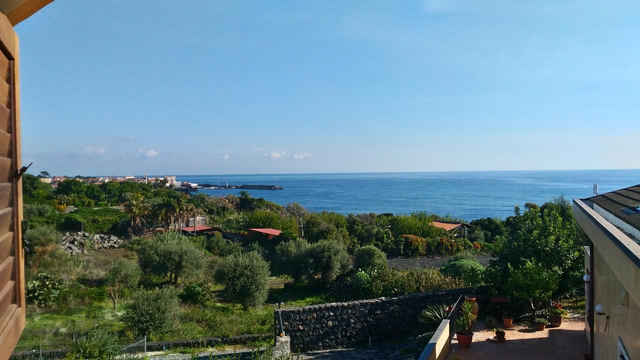 Case Vacanze Residence Trinacria Ачиреале Экстерьер фото